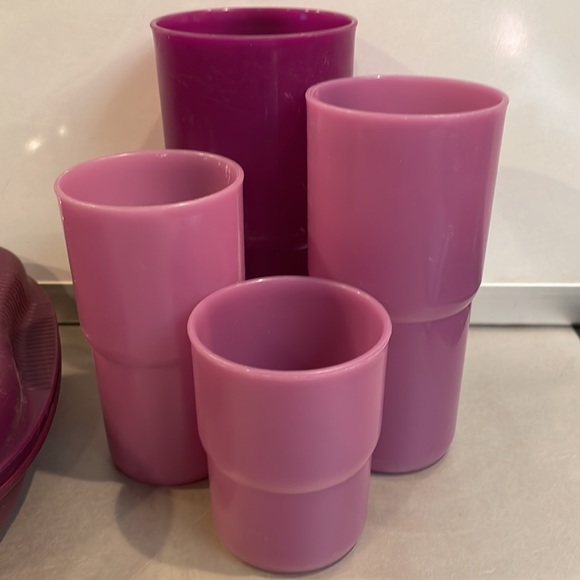 Microwave cookers and Tumblers (6) - Picture 2 of 8